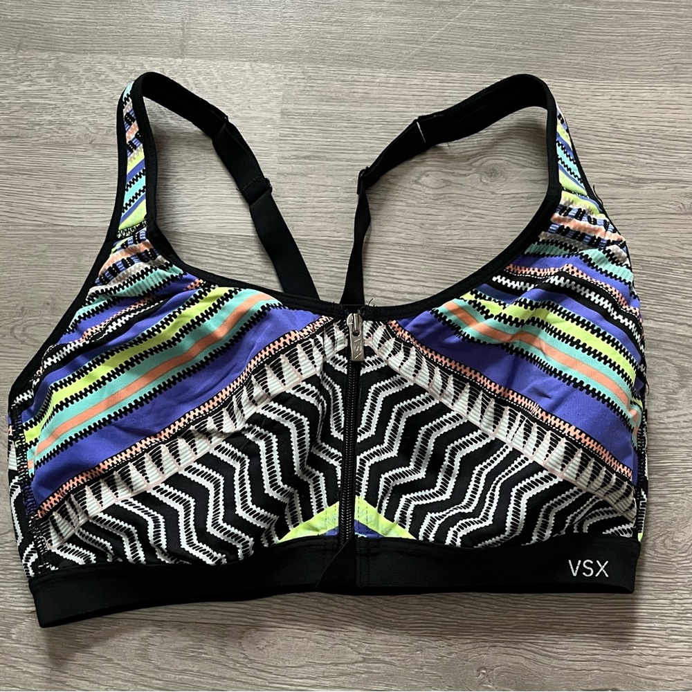 EUC Victoria’s Secret Sport Underwired Push-up Sports Bra 36C